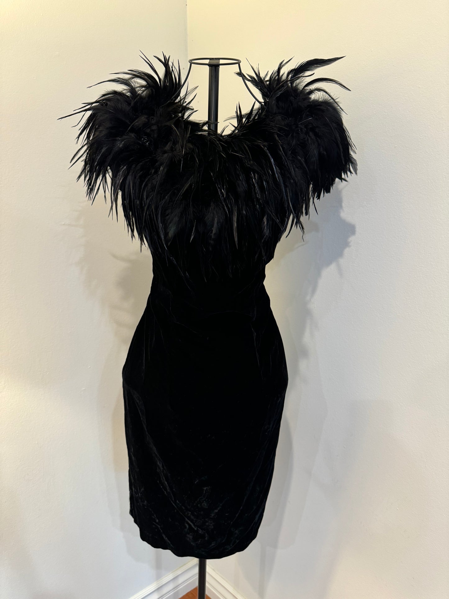 Dave and Johnny feather LBD